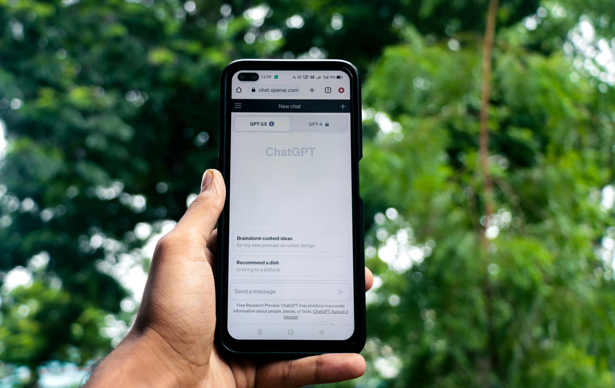 7 AI tools I actually use in marketing （Beginner Friendly)
