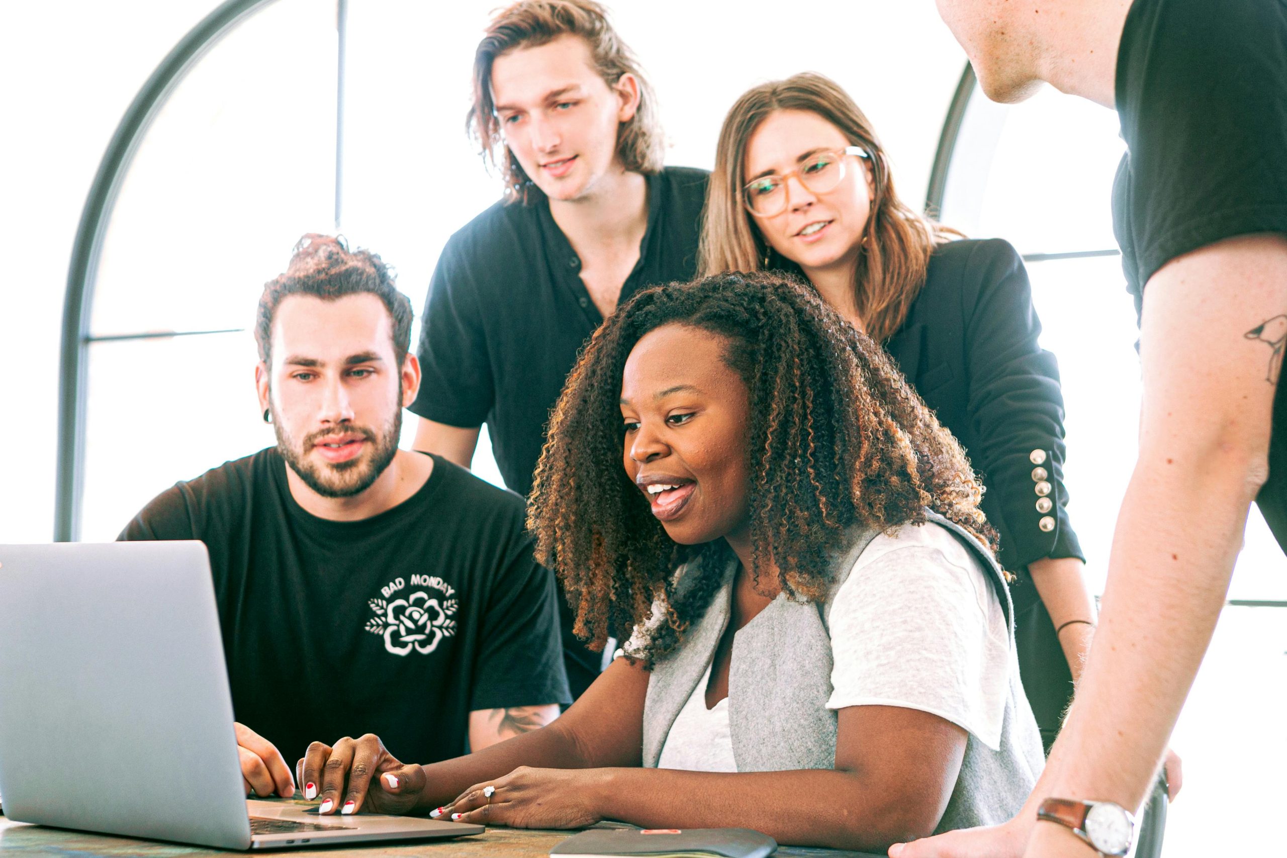 How to navigate being a 1-person marketing team in a chaotic startup?