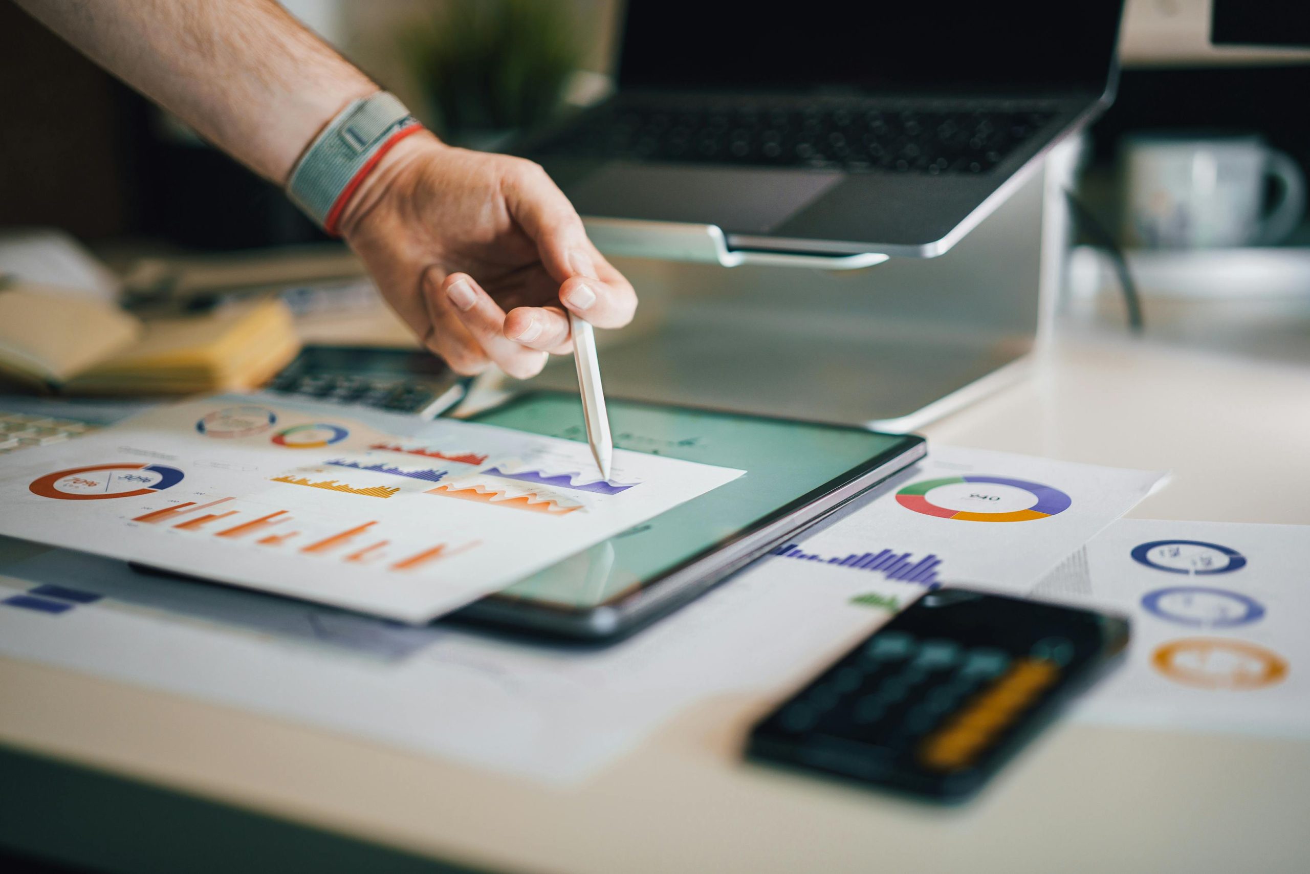 How do you balance creativity and analytics in your digital marketing campaigns?